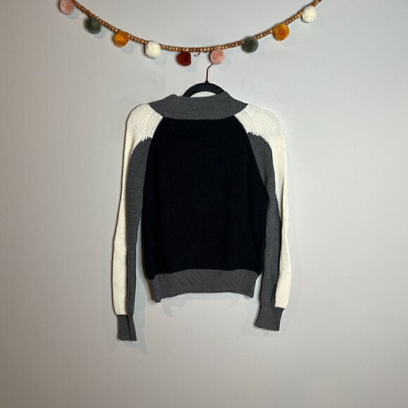 525 America color block greyscale mock neck sweater - Picture 5 of 5